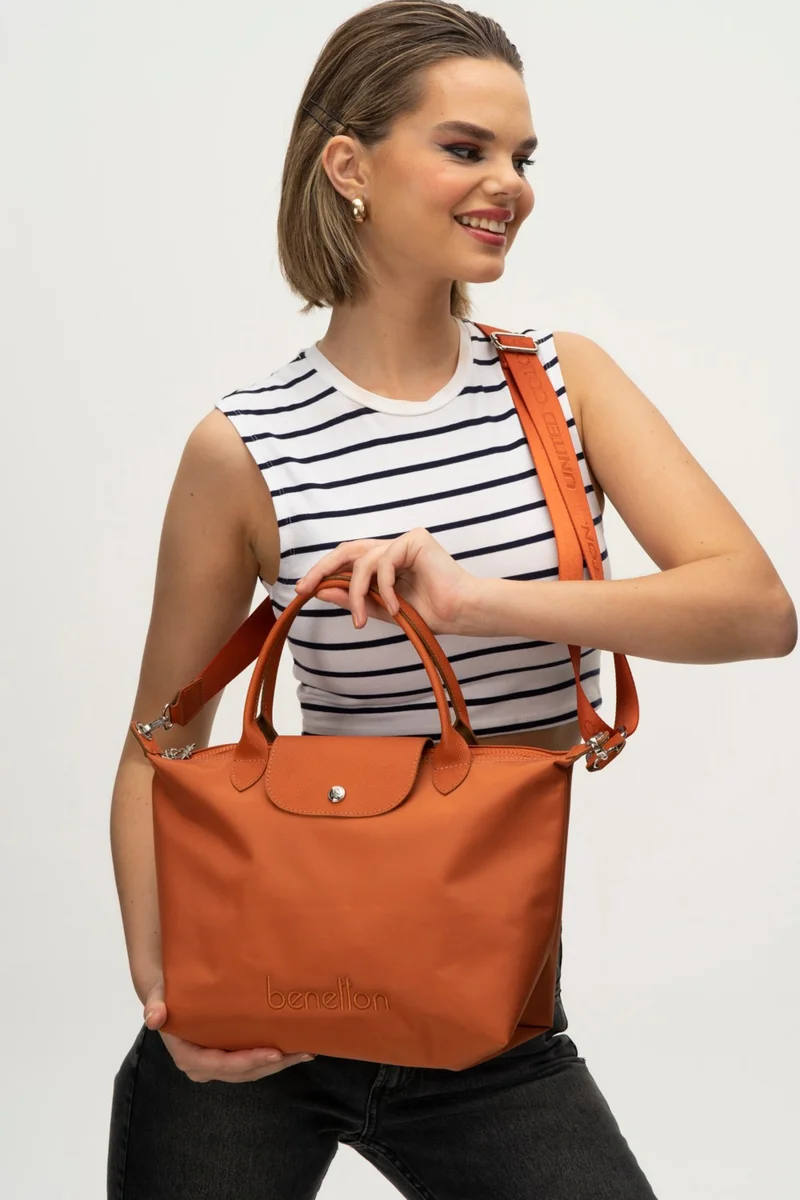 يونايتد كولورز أوف بينتيون Benetton Women's Handbag Orange BNT1358