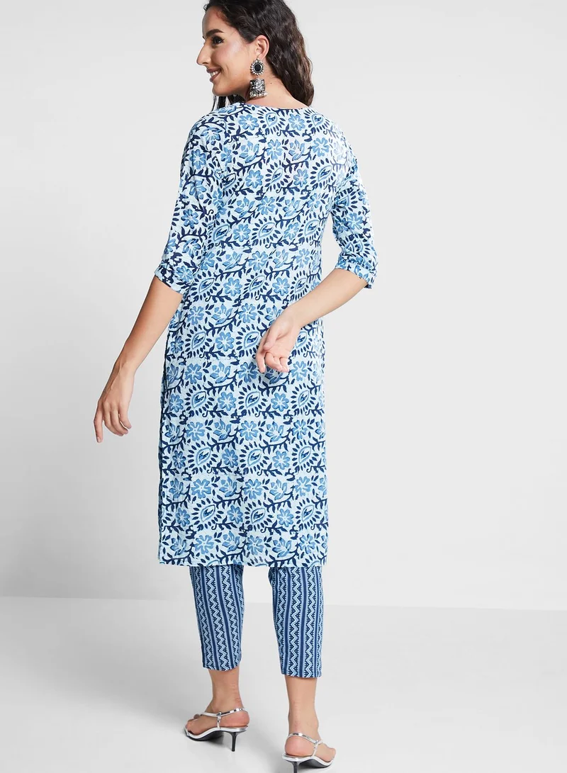 indya Floral Print Kurti & Pants Set