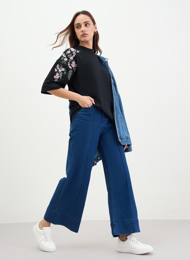 Styli Black Floral Embroidered Oversized T-Shirt - Image 2