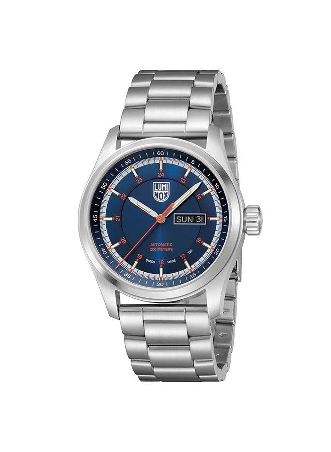 Luminox Men's Analog Round Shape Stainless Steel Wrist Watch XL.1904 - 44 Mm  - Image 5