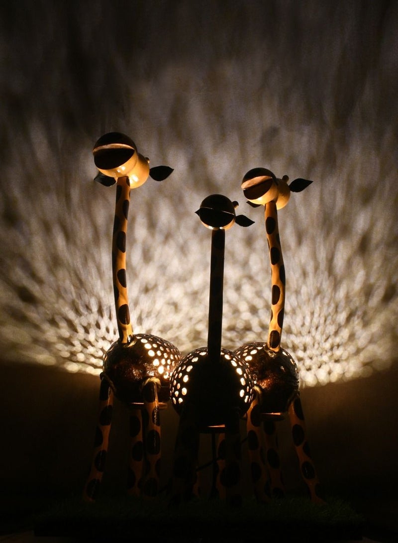N & H Coconut Shell Table & Desk Lamp shade unique Giraffe Family design - Image 3
