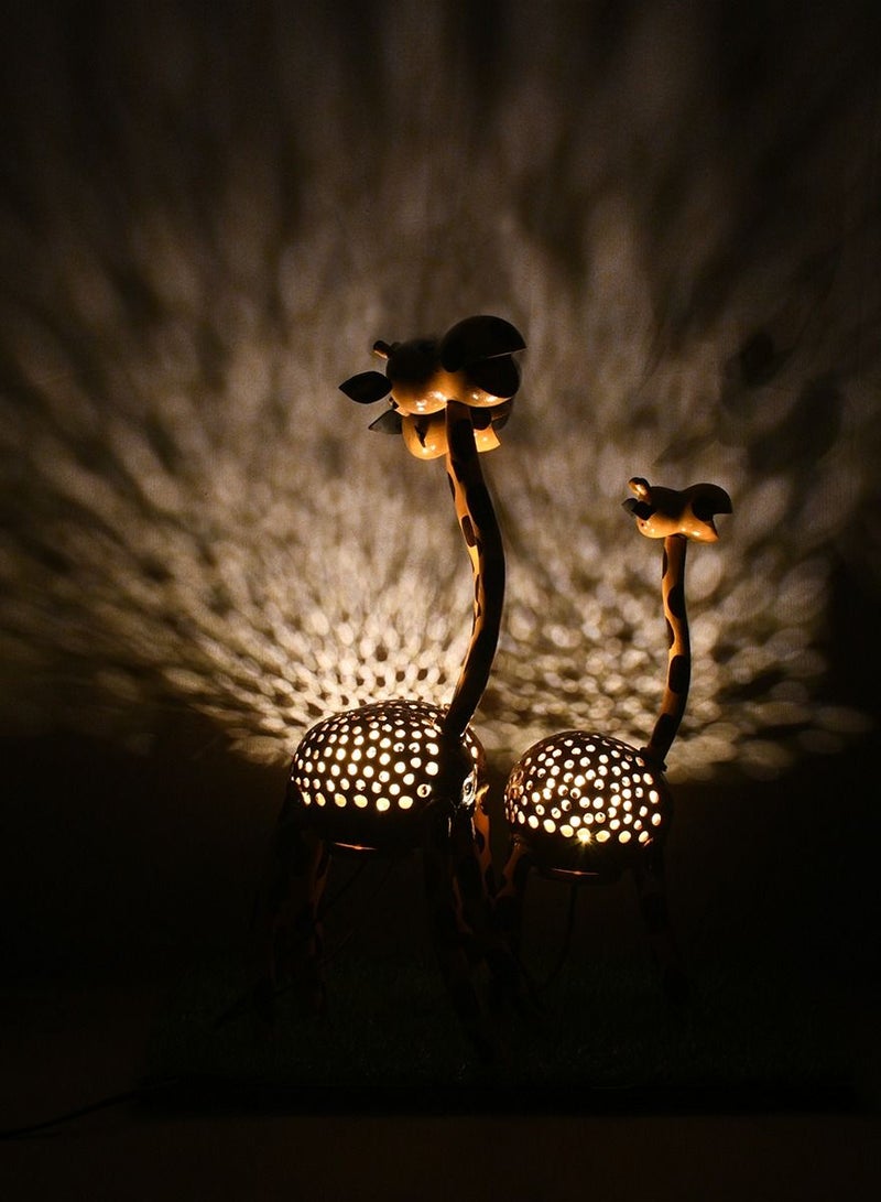 N & H Coconut Shell Table & Desk Lamp shade unique Giraffe Family design - Image 4