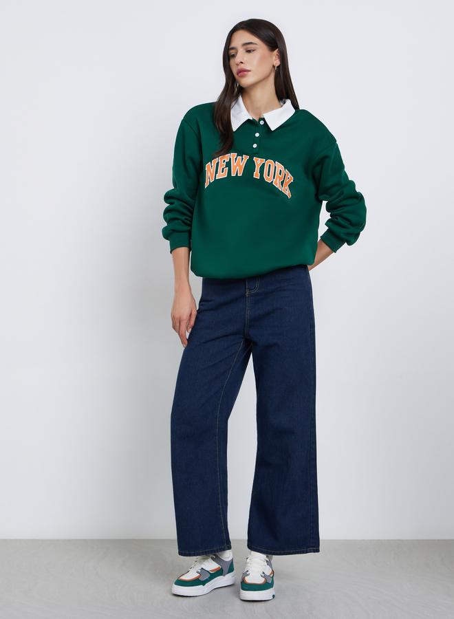 تايك تو سويت شيرت بياقة بولو بطبعة نيويورك - Image 2