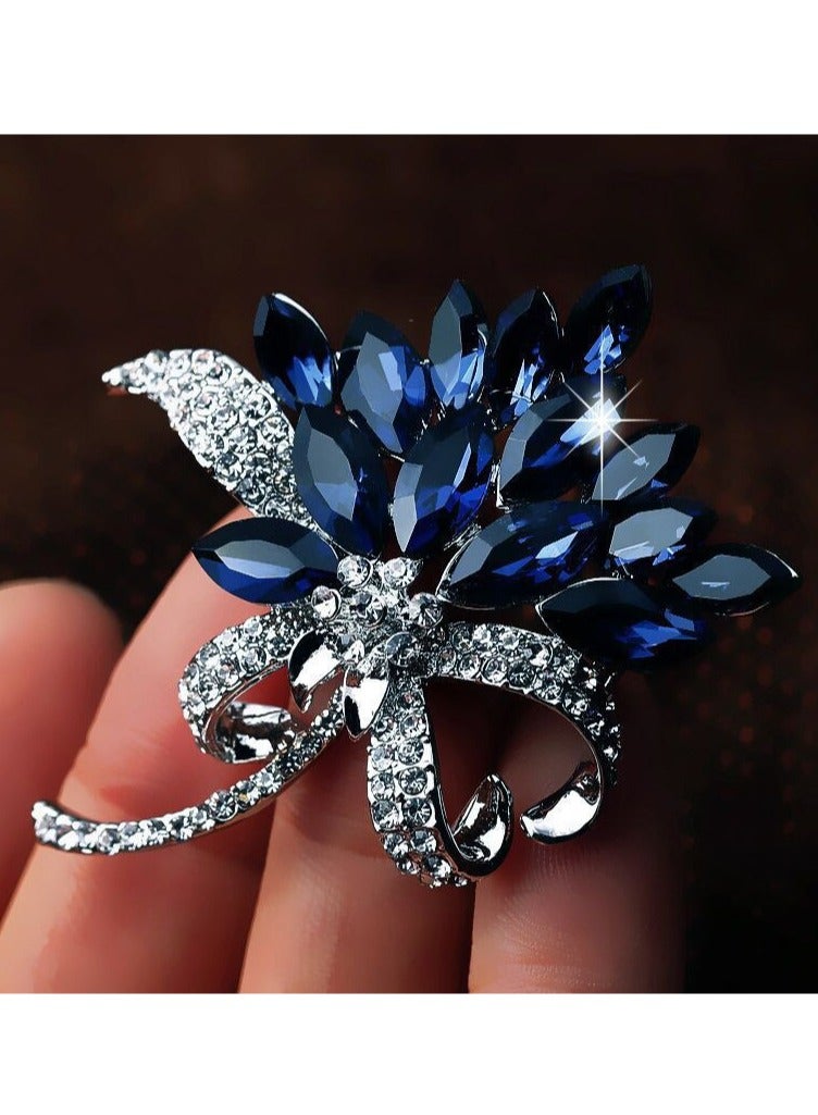 Light luxury baroque crystal brooch, high-end silk scarf buckle - Image 1