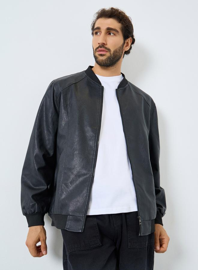 ستايلي جاكيت بمظهر الجلد مع قصة مريحة وسحَّاب - Image 1