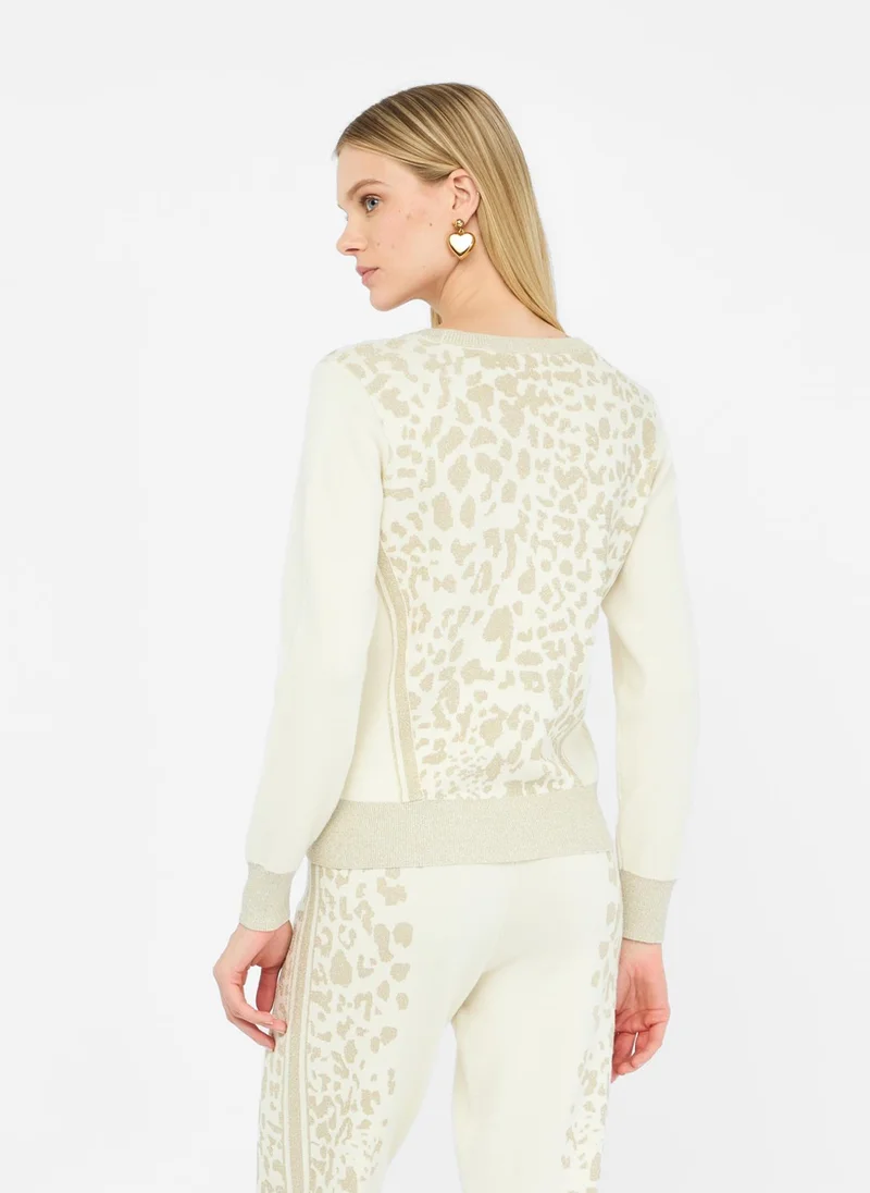 ليو جو كنزة بطبعة جلد حيوانات