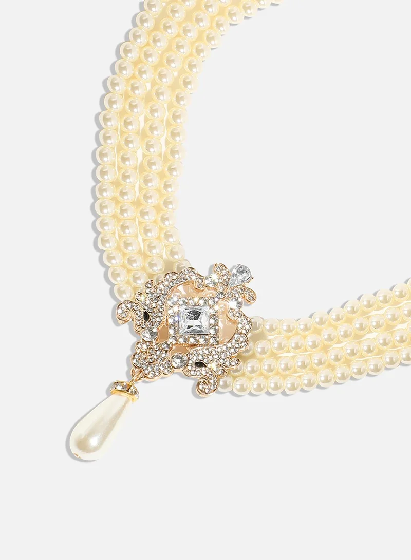 سوهي البساطة الأنيقة: قلادة Sohi'S البسيطة