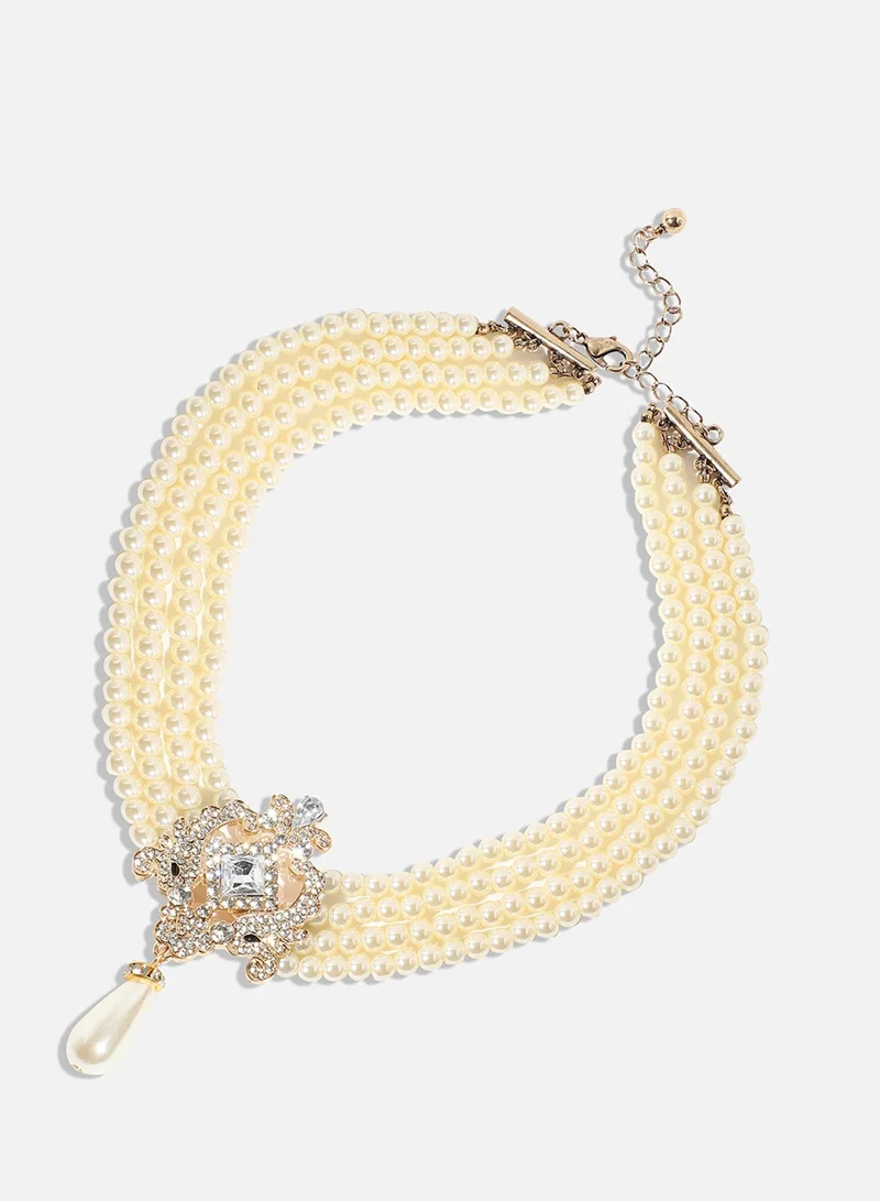 سوهي البساطة الأنيقة: قلادة Sohi'S البسيطة