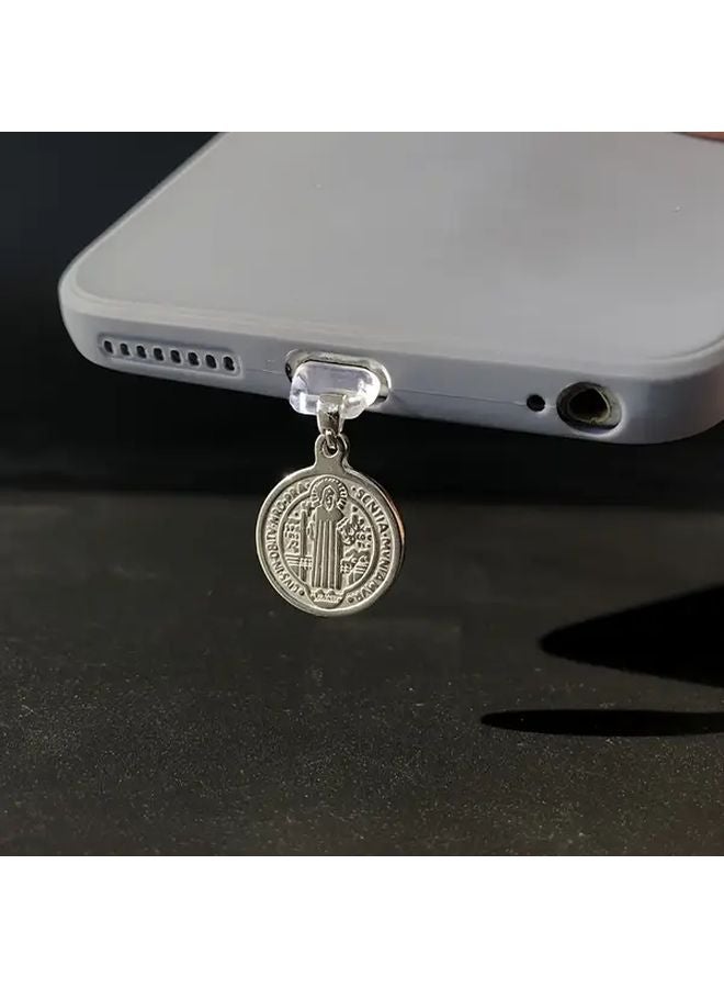 سِتُوب غبار الهاتف من ميدالية القديس بنديكتوس العتيقة مع سِير للهواتف ذات منفذ Type-C - Image 4