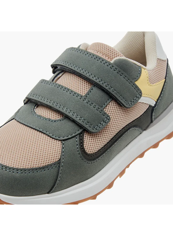 JUNIORS Boys Panelled Sneakers with Hook and Loop Closure