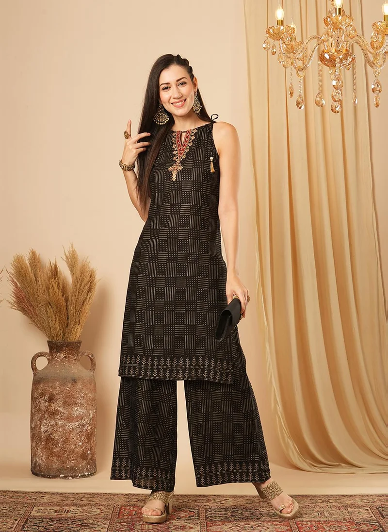 globus Globus Women Printed Regular Thread Work Kurta With Palazzos Festive Set