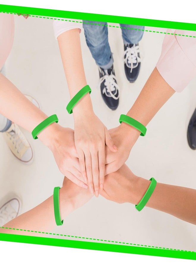 Liliful 500 Pcs Christmas Silicone Bracelets Bulk Green Blank Rubber Bracelets Stretch Wristbands for Men Women Games Sports Merry Christmas Theme Party Decor Supplies - Image 2