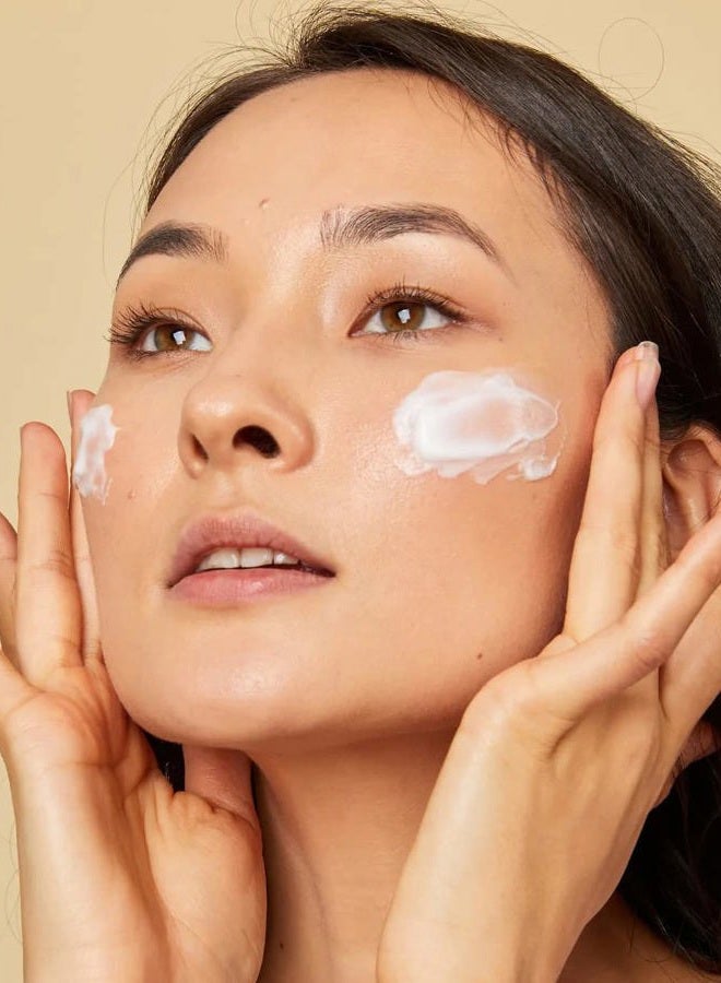 Blume Daydreamer Hydrating and Nourishing Face Wash, Organic Paraben-free Moisterizer with lavender and geranium, 4oz - Image 3