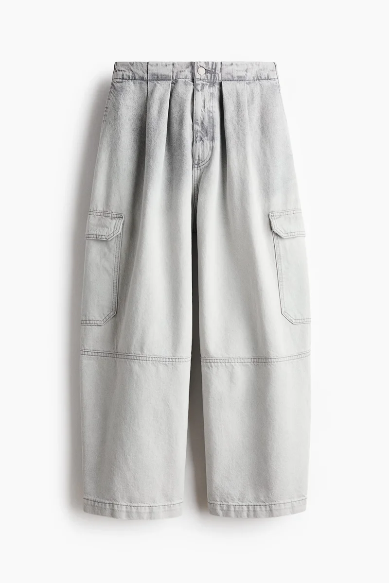 H&M  Barrel Regular Waist Ankle Jeans for Women | Best Price UAE