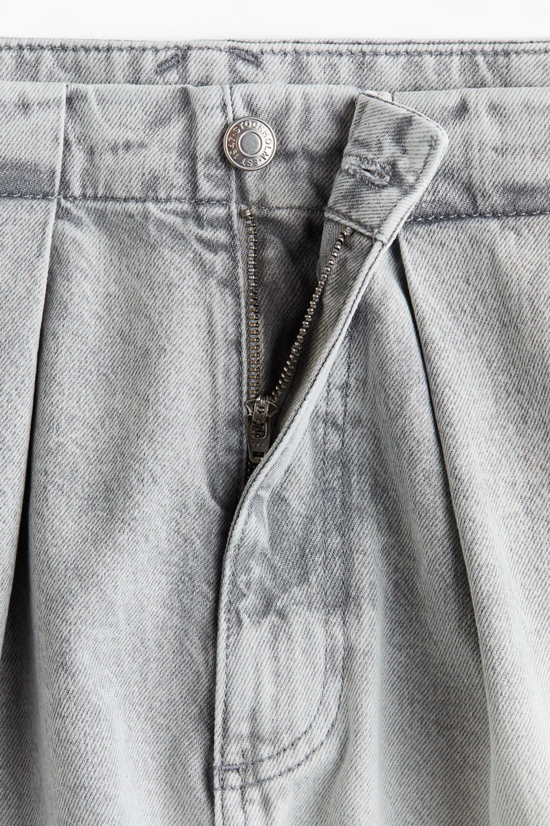 H&M  Barrel Regular Waist Ankle Jeans for Women | Best Price UAE