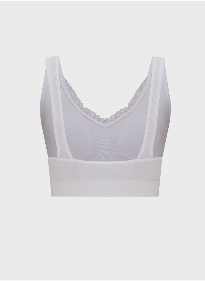 LC WAIKIKI - Lace Detail Sports Bra - Image 1