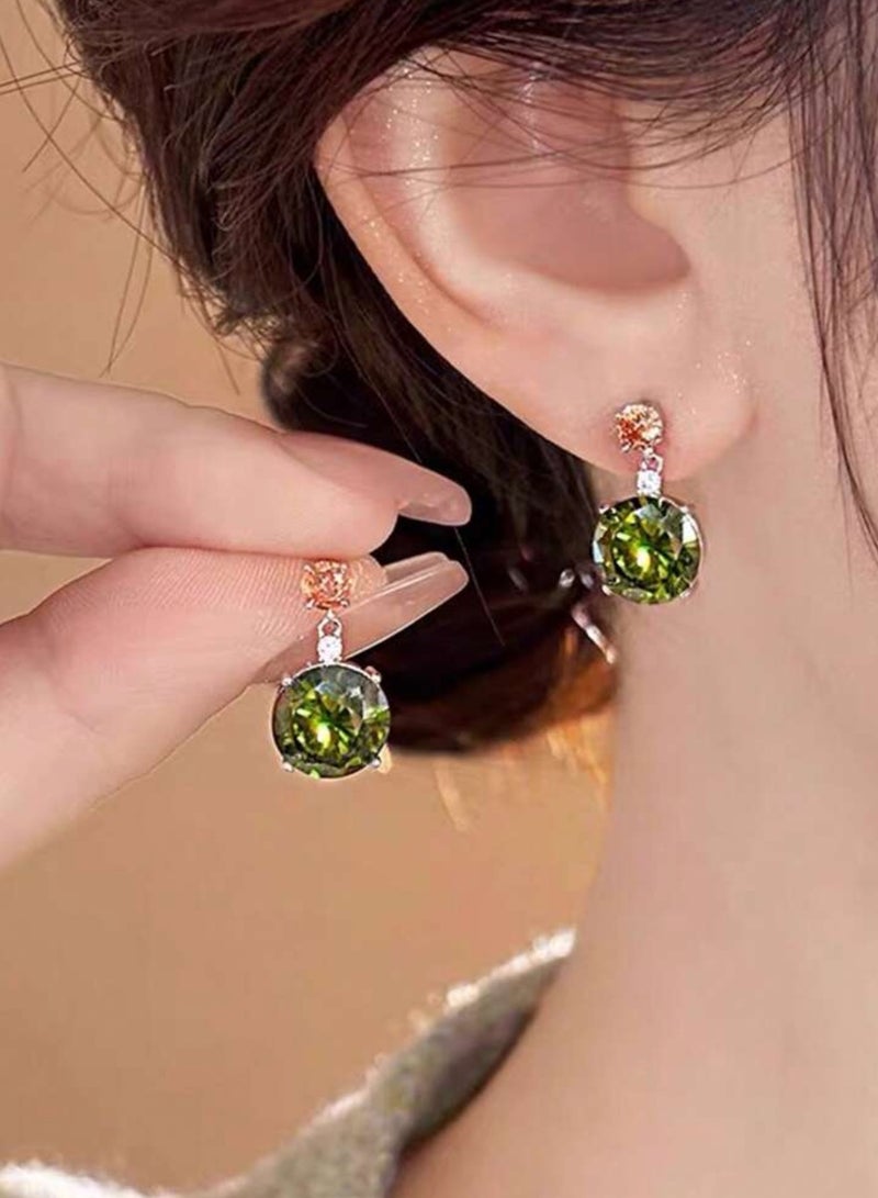 Dangle Charms Trendy And Elegant Earrings For Women - Image 1