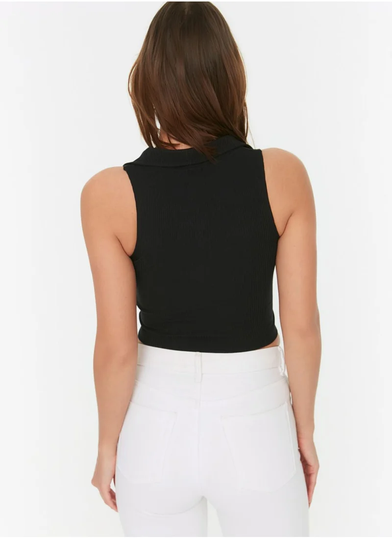 trendyol Plunge Neck Tie Detail Crop Top