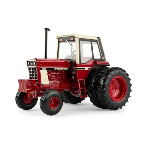 ERTL 132 International Harvester 1086 Wide Front Tractor with Rear Duals 44316 - Image 1