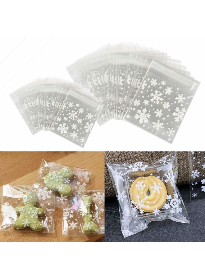 CupaPlay 200 PCS Resealable Cellophane Christmas Snowflake Self Adhesive Cookie Gift Bags - Party Favor Treat Bags - Candy Gift bags(2 Sizes) - Image 1