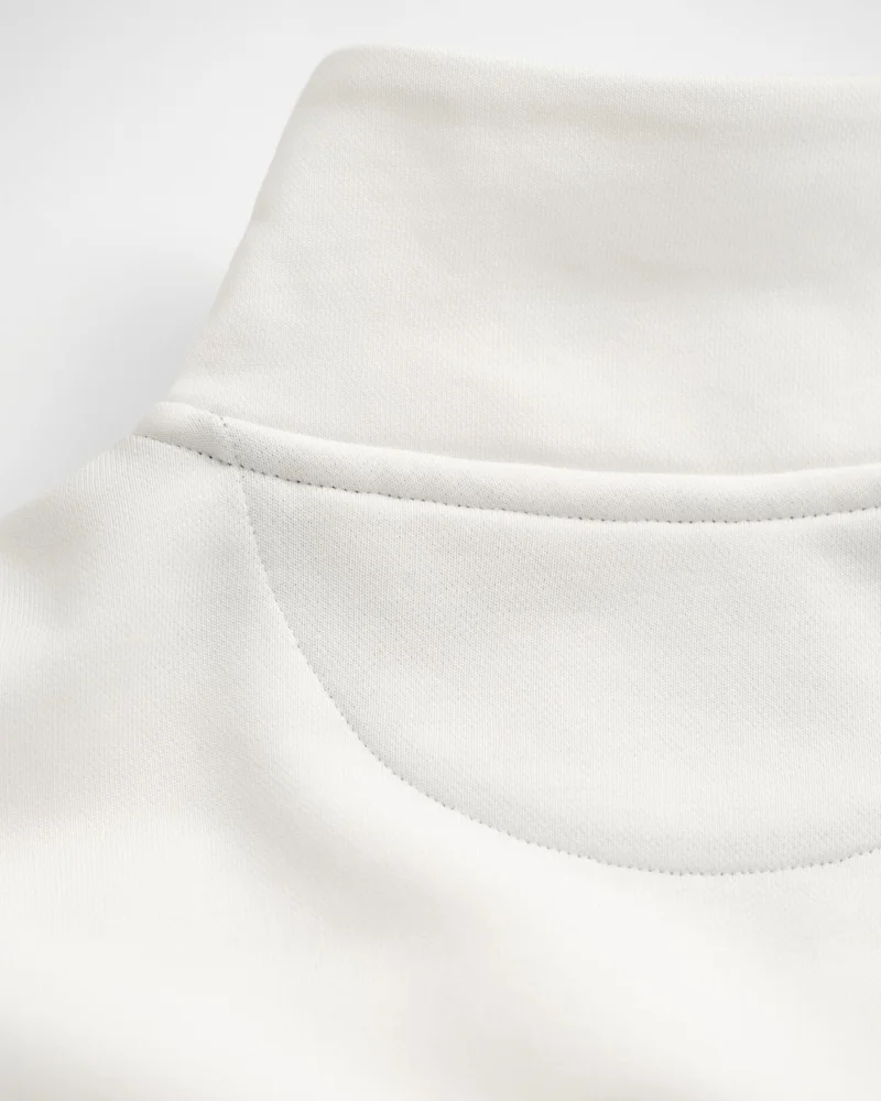 غانت سترة رياضية بسحاب نصفي بشعار درع عادي