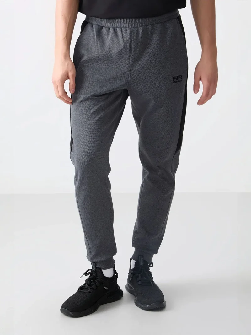 تومي لايف TOMMY Men's Regular-fit Fleece Sweatpants