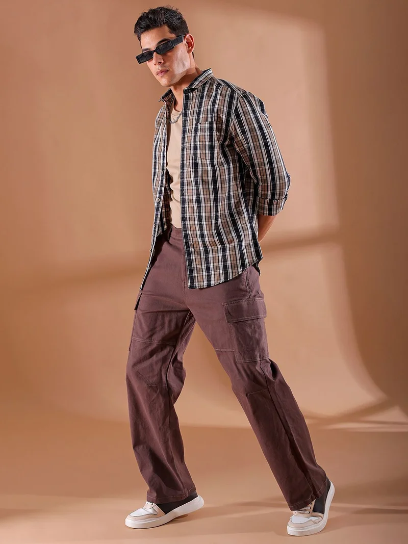 The Indian Garage Co Men Slim Fit Checkered Full Sleeves Cutaway Collar Casual Shirt