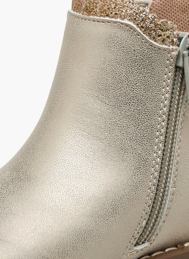 JUNIORS Cutout Detail Ankle Boots with Zip Closure