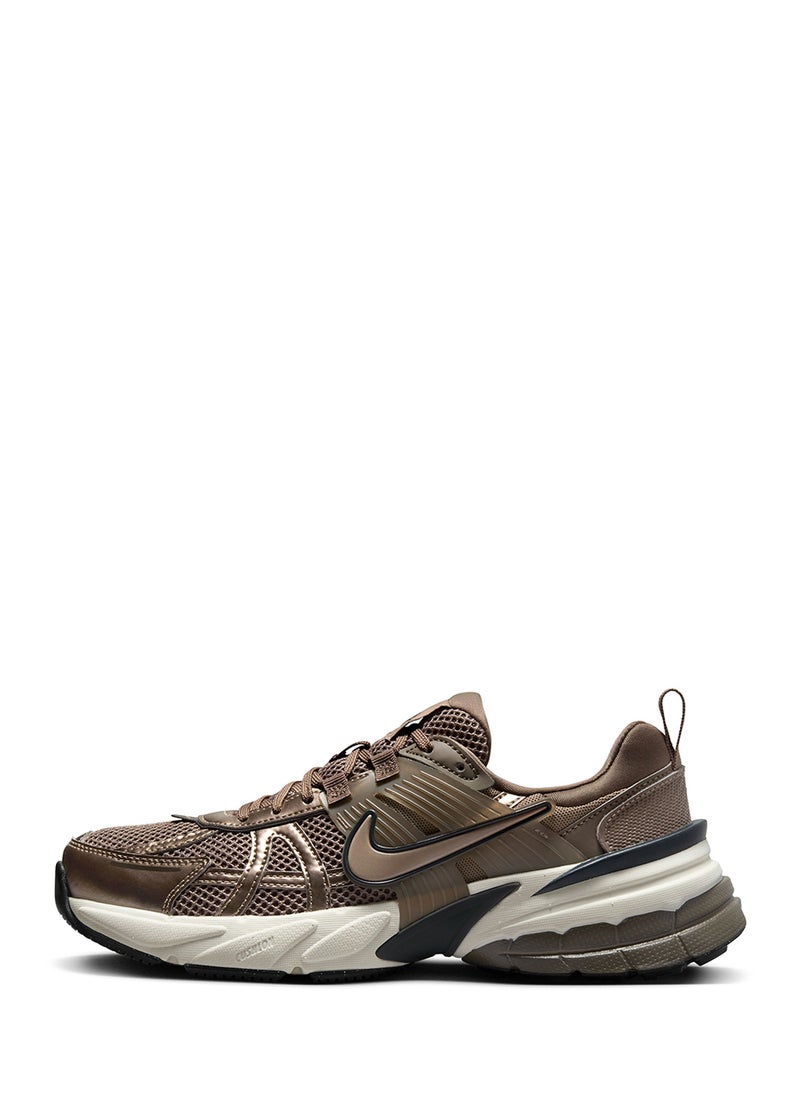Nike - V2K Run - Image 1