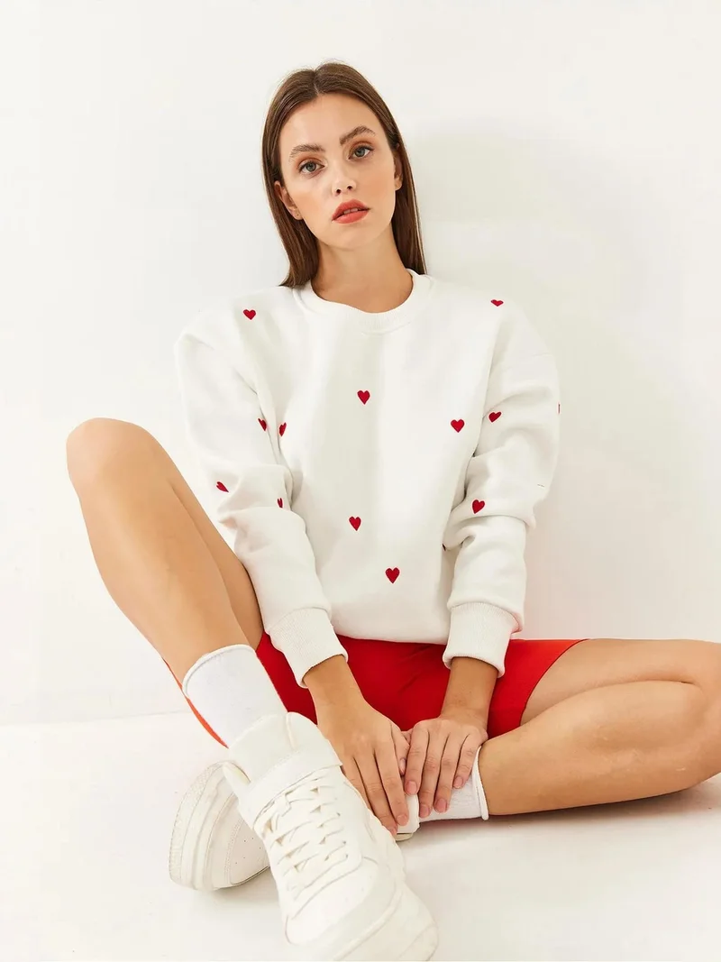 Bianco Lucci LUCCI Embroidered Crew Neck Relaxed Fit Sweatshirt