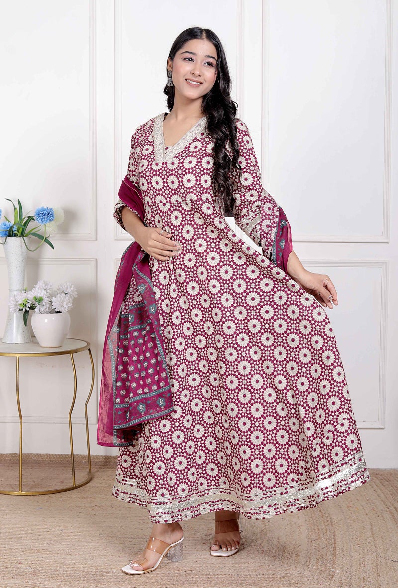 Miravan Women's Cream Embroidered Cotton Anarkali Kurta and Dupatta - Image 3