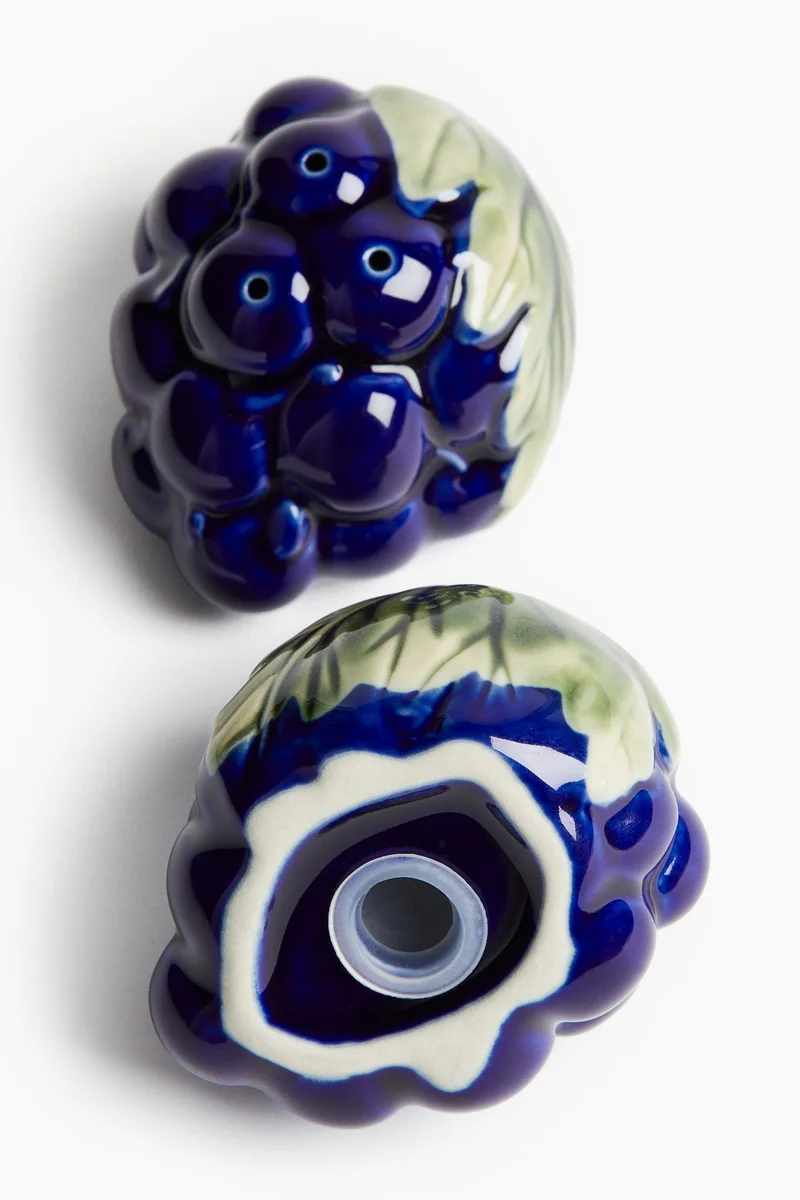 H&M Salt and pepper shakers