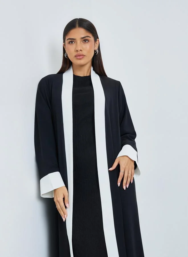 Amirah Black Contrast Panel Front Open Abaya