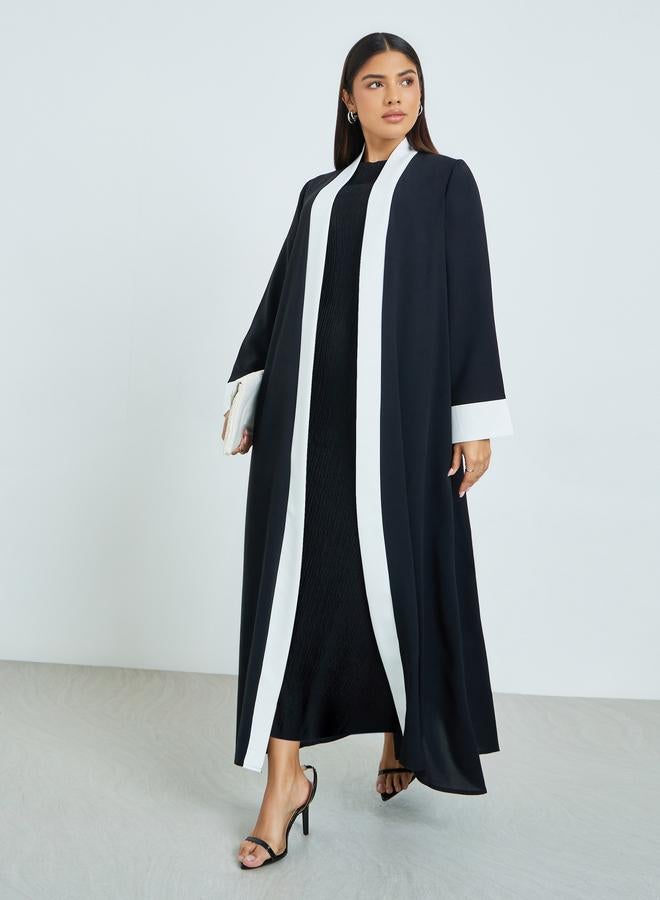 Amirah Black Contrast Panel Front Open Abaya - Image 3