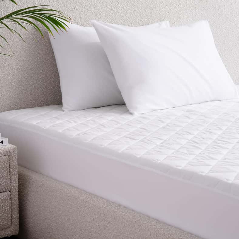 Pan Home Microfibre Waterproof Mattress Protector 200x200+33cm-White - Image 1