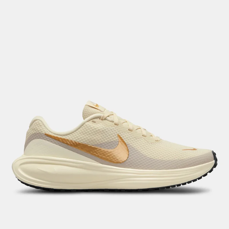 نايكي Women's Revolution 8 Road Running Shoes