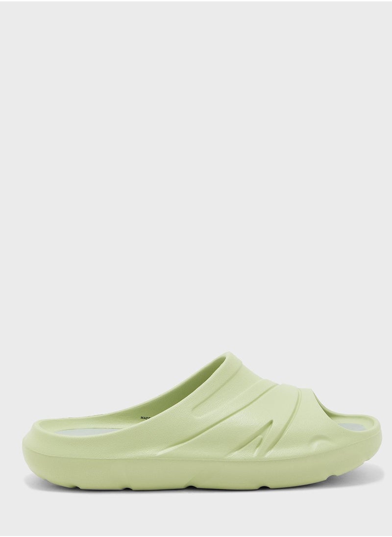 ANTA - Lifestyle Slides - Image 1