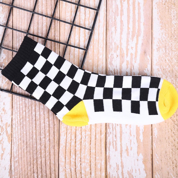 New Rose Ice Cream Skateboard Socks, Terry Sports Socks For Women, Casual Thickened Mid-Calf Comfortable Versatile Towel Socks - Image 1