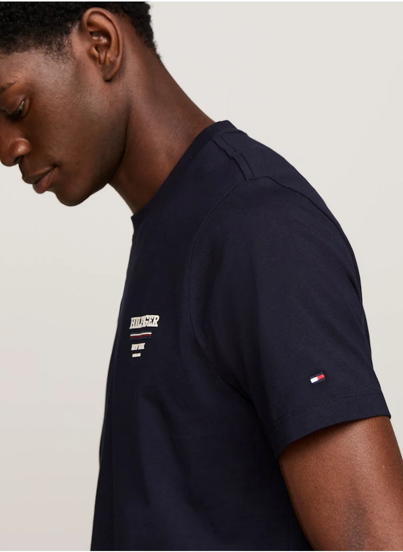 TOMMY HILFIGER Global Striped Crew Neck T-Shirt