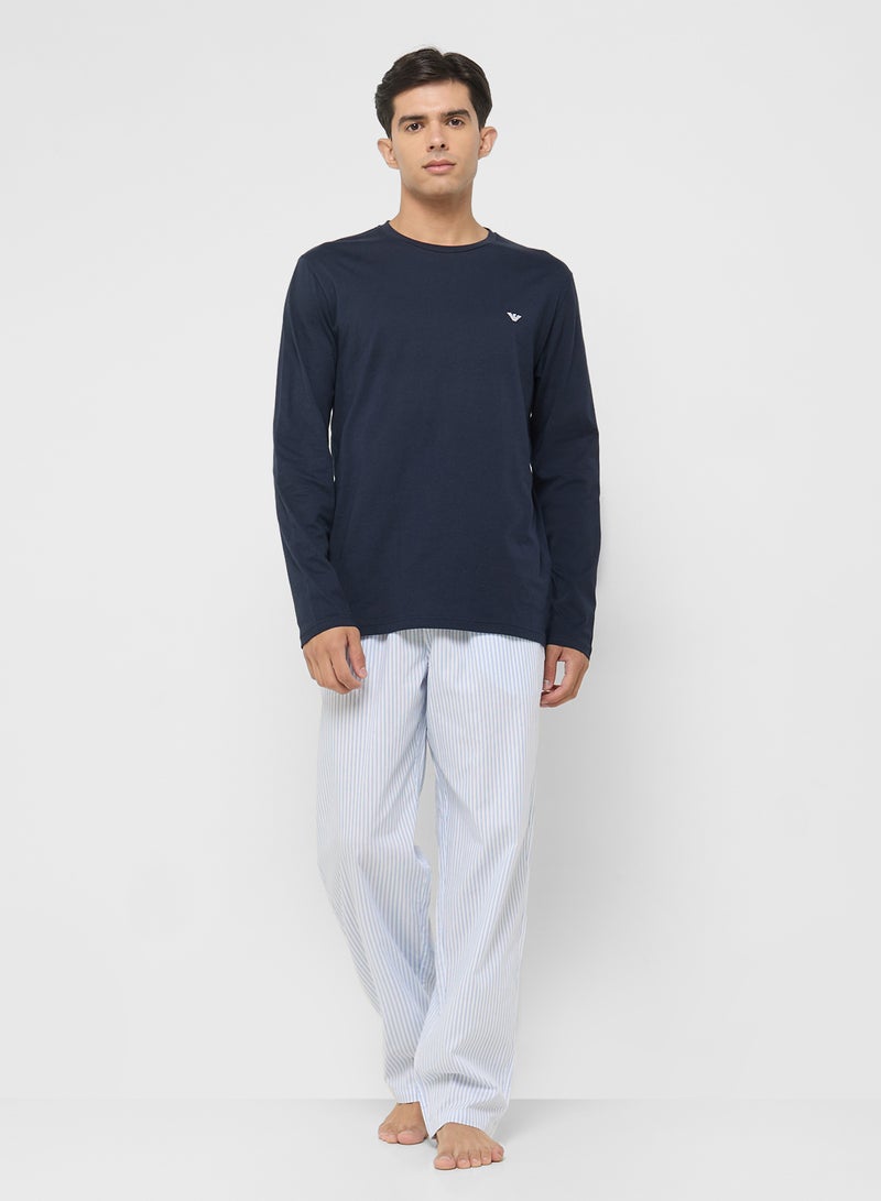 امبوريو ارماني طقم تي شيرت بياقة دائرية وبيجامة - Image 5
