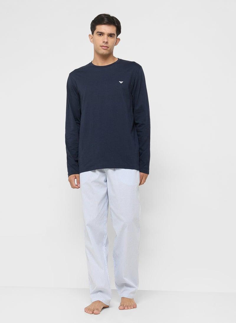 امبوريو ارماني طقم تي شيرت بياقة دائرية وبيجامة - Image 1