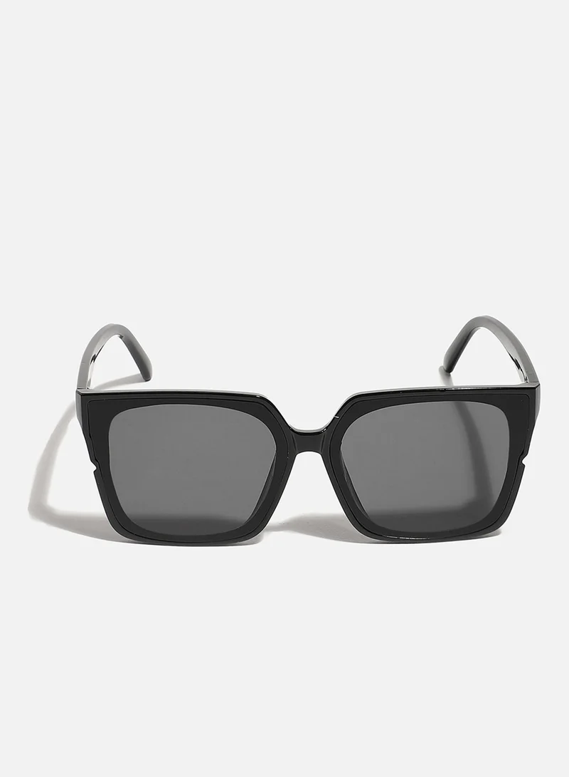 صوص هاوت Black Rectangular Sunglass