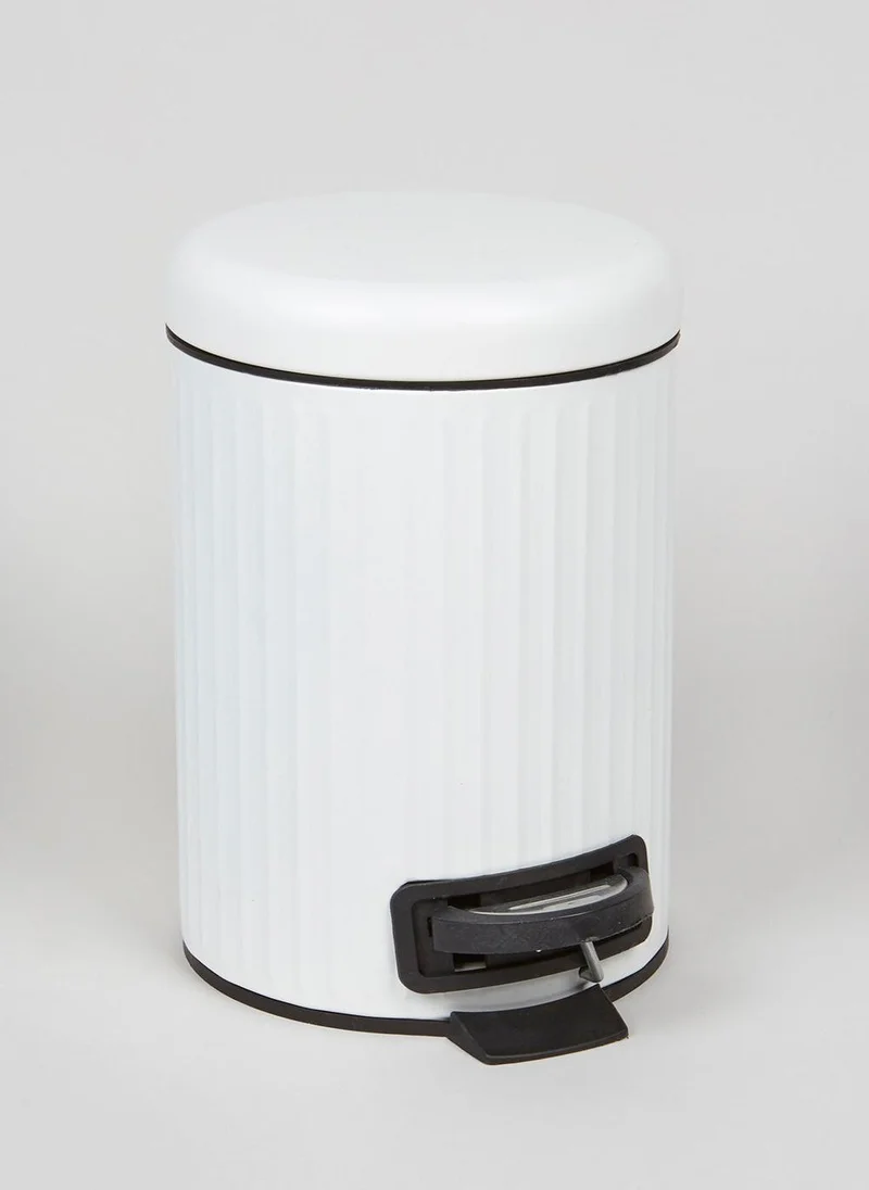 Matalan Retro Ridged Pedal Bin (26cm x 17cm)
