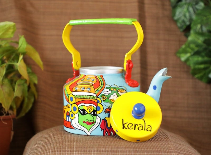 A Krazy Mug فنجان مجنون مزخرف يدويًا بتصميم تقليدي ملون من كيرالا لتزيين الشاي ديسي للمنزل والمقاهي والمطاعم، غلاية ألمنيوم سعة 125 لتر - Image 4
