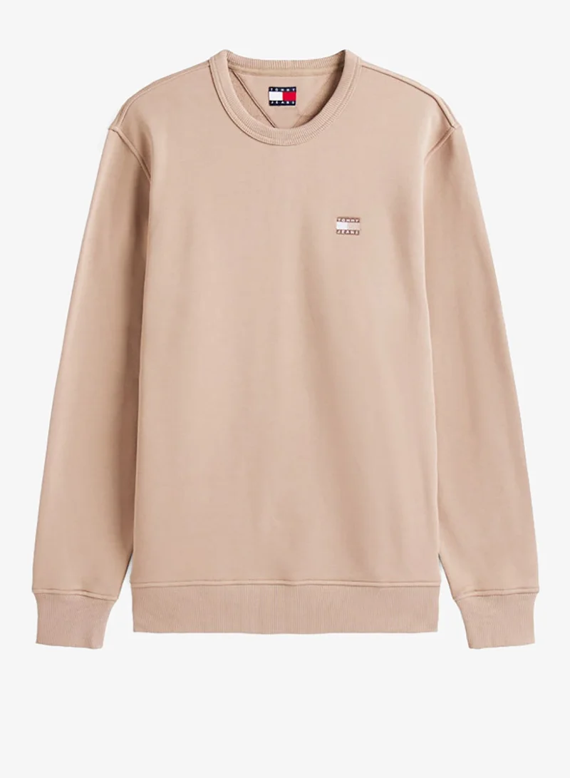 TOMMY JEANS  Badge Crew Regular Fit Pullover Sweatshirt for Men | Best Price UAE