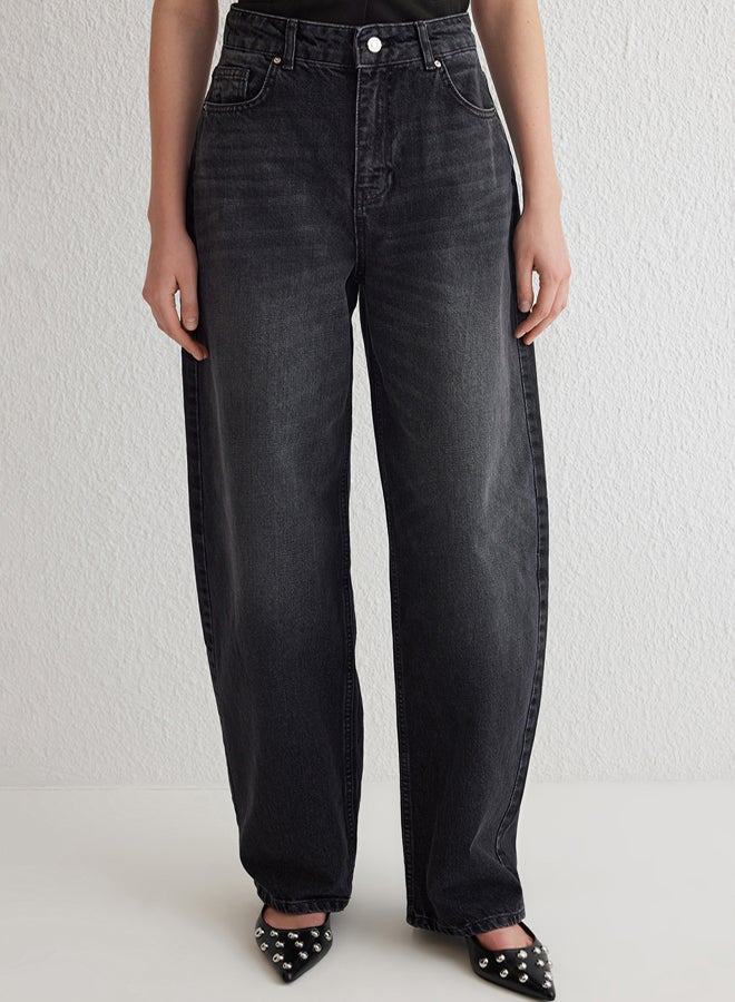 trendyol Black Premium High Waist Barrel Baggy Jeans - Image 3