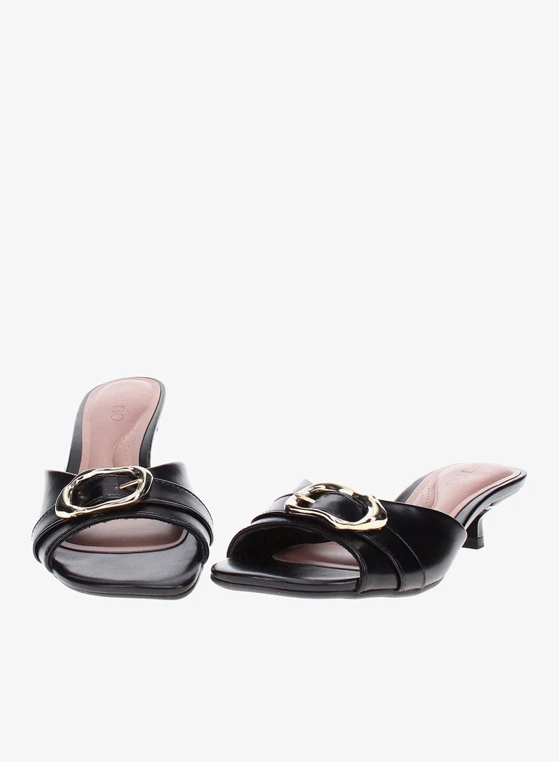 Beira Rio Black Beira Rio Women’s Flat Summer Footwear – Lightweight Slip-On Comfort with Stylish Casual Design for Women | Best Price UAE