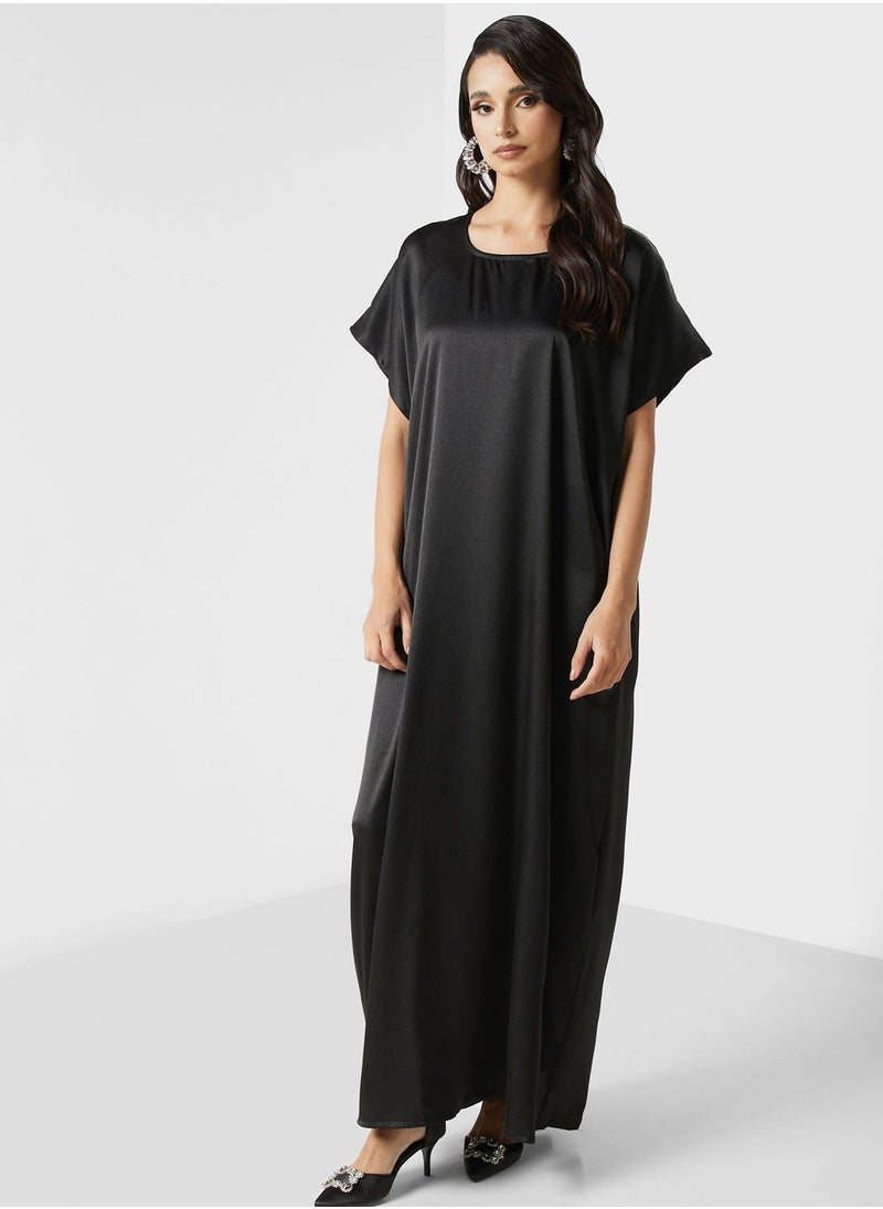 Khizana - Monotonal Abaya With Inner & Sheila - Image 1