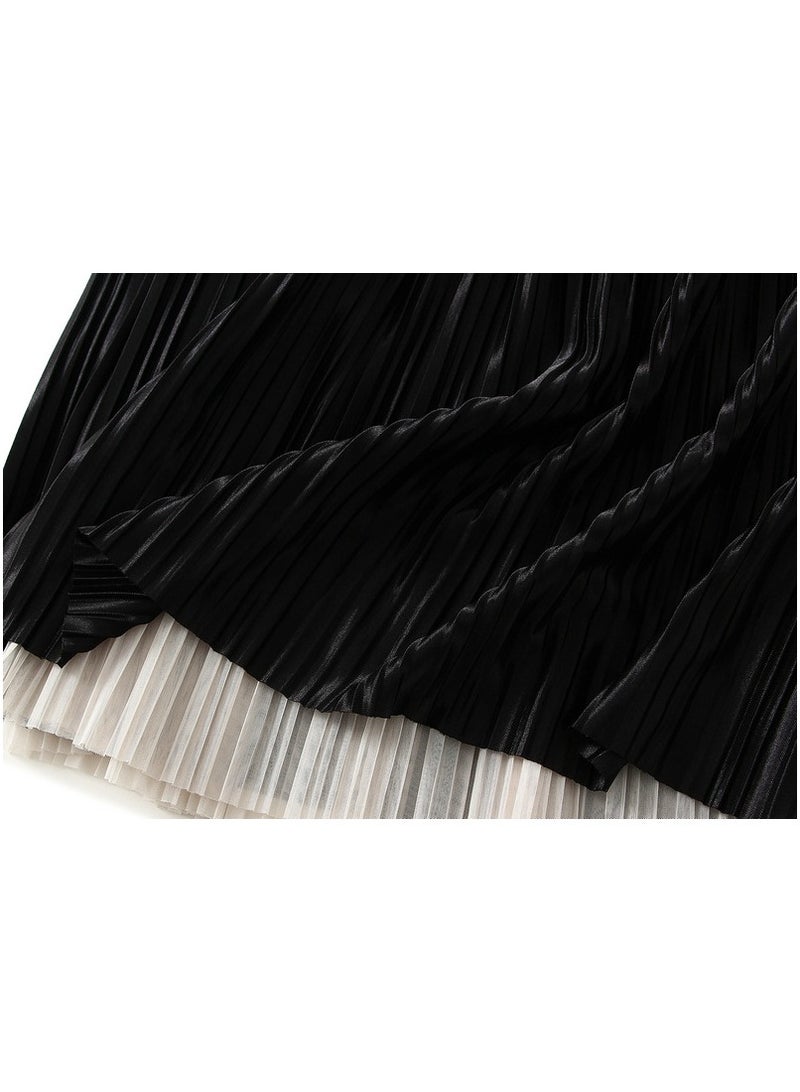 Loquat Women's Gradient Pleated Half Length Skirt Black  - Image 3