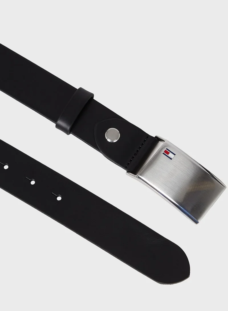 تومي هيلفيغر حزام بفتحة مخصصة مع إبزيم